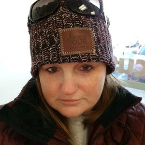 Meet your Posher, Kamarin